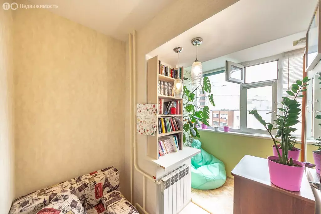 1-комнатная квартира: Тюмень, улица Василия Гольцова, 26 (42 м) - Фото 1