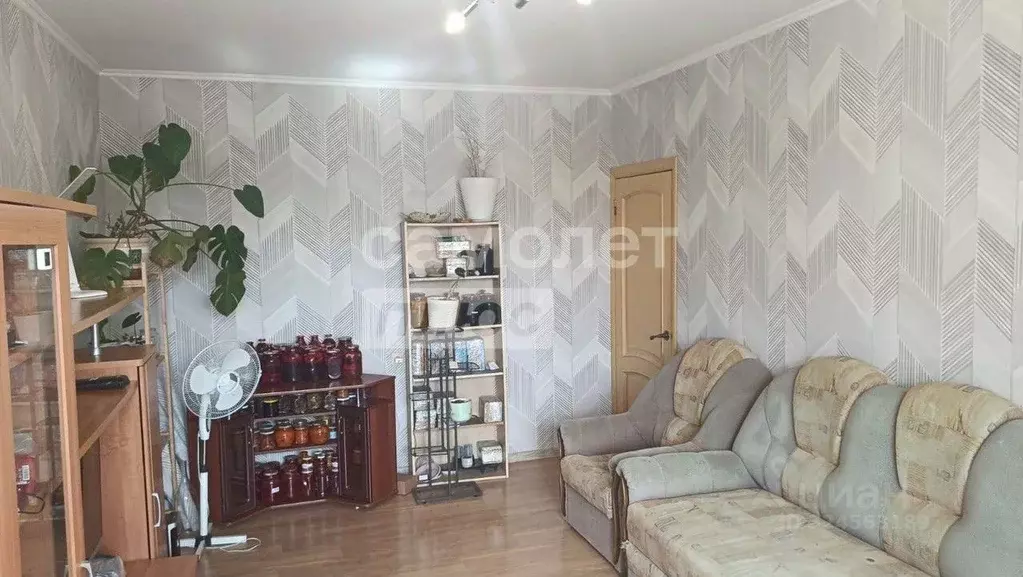 3-к кв. Московская область, Солнечногорск городской округ, Голубое пгт ... - Фото 1