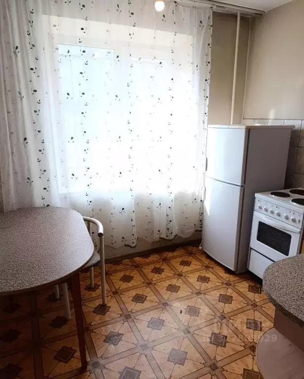 1-к кв. Хакасия, Абакан Торговая ул., 10 (30.0 м) - Фото 2