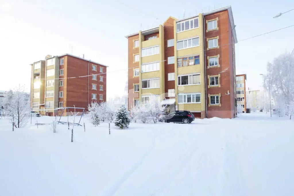 2-комнатная квартира: Ялуторовск, улица Революции, 190А (53.6 м) - Фото 2