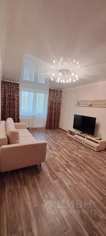 2-к кв. Татарстан, Нижнекамск ул. Рифката Гайнуллина, 16 (52.0 м) - Фото 2