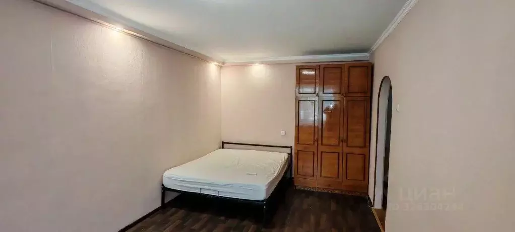 1-к кв. Курганская область, Курган Заозерный жилрайон, 5-й мкр, 11 ... - Фото 1