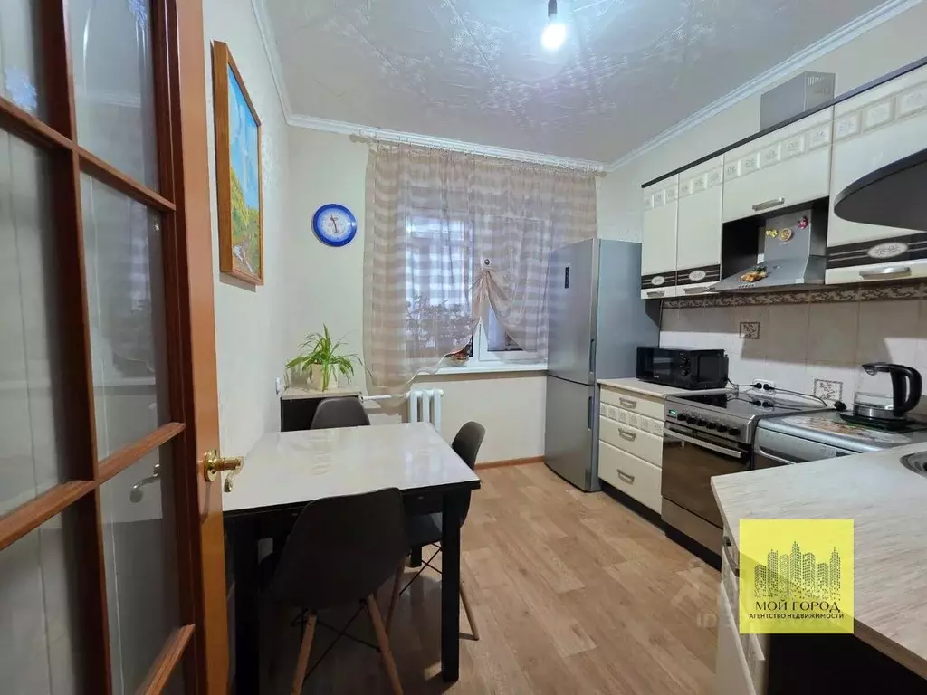 2-к кв. Ханты-Мансийский АО, Пыть-Ях ул. Сергея Есенина, 7 (47.2 м) - Фото 1