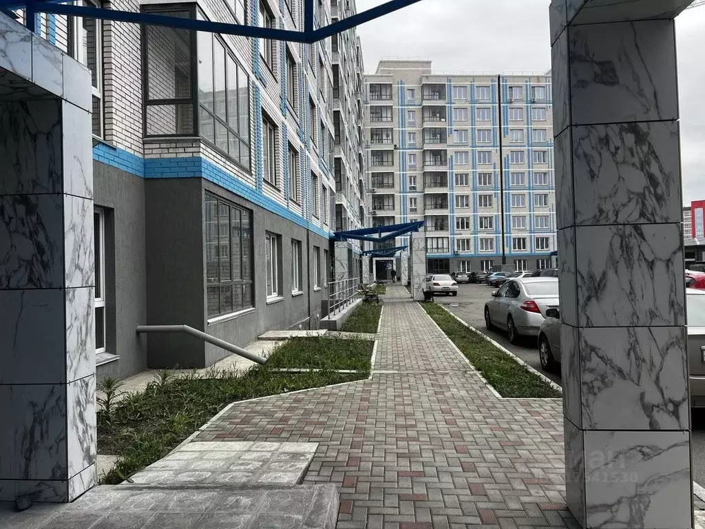 1-к кв. Хакасия, Абакан ул. Генерала Тихонова, 8 (43.4 м) - Фото 1