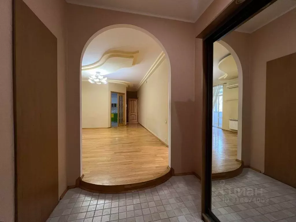 4-к кв. Крым, Симферополь ул. Фрунзе, 43/2 (126.0 м) - Фото 1