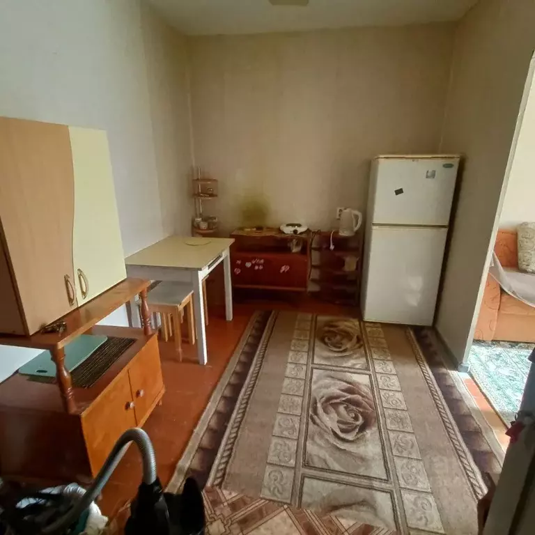 Комната Кемеровская область, Прокопьевск ул. Жолтовского, 5 (16.0 м) - Фото 0