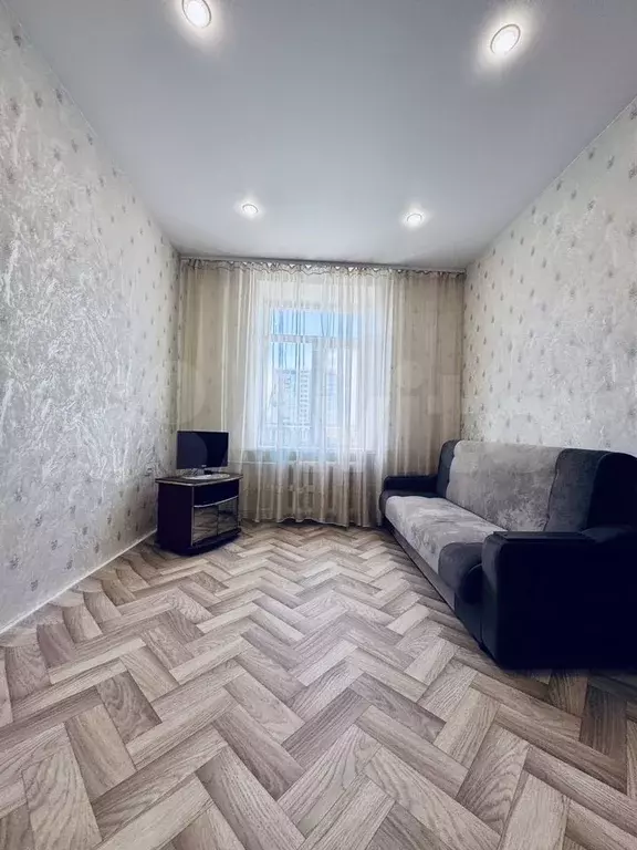 Комната 18,3 м в 1-к., 5/5 эт. - Фото 1