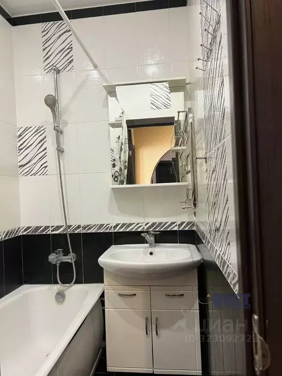 2-к кв. Московская область, Солнечногорск городской округ, Голубое пгт ... - Фото 2