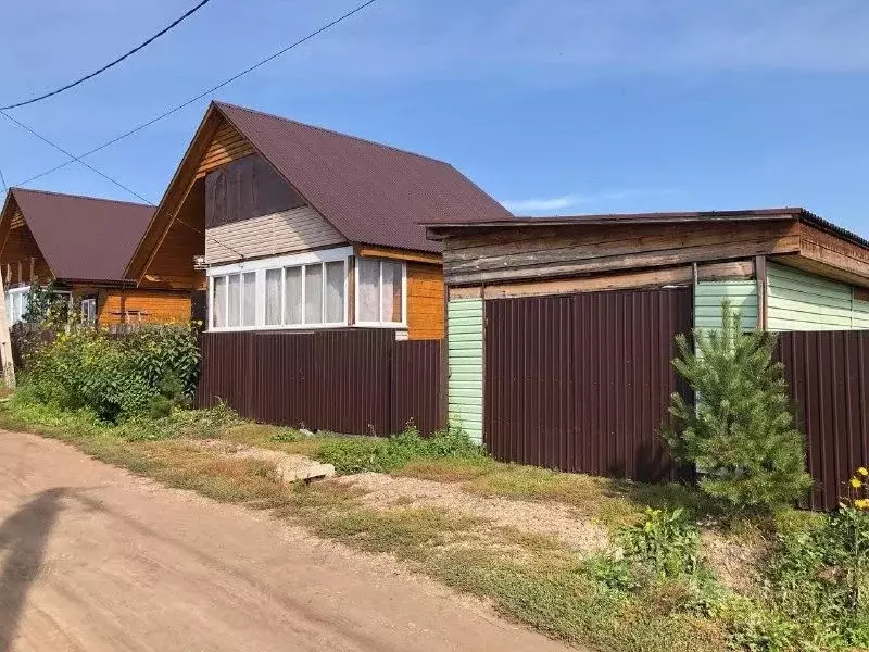 Дом в Иркутская область, Иркутский муниципальный округ, с. Хомутово ... - Фото 1