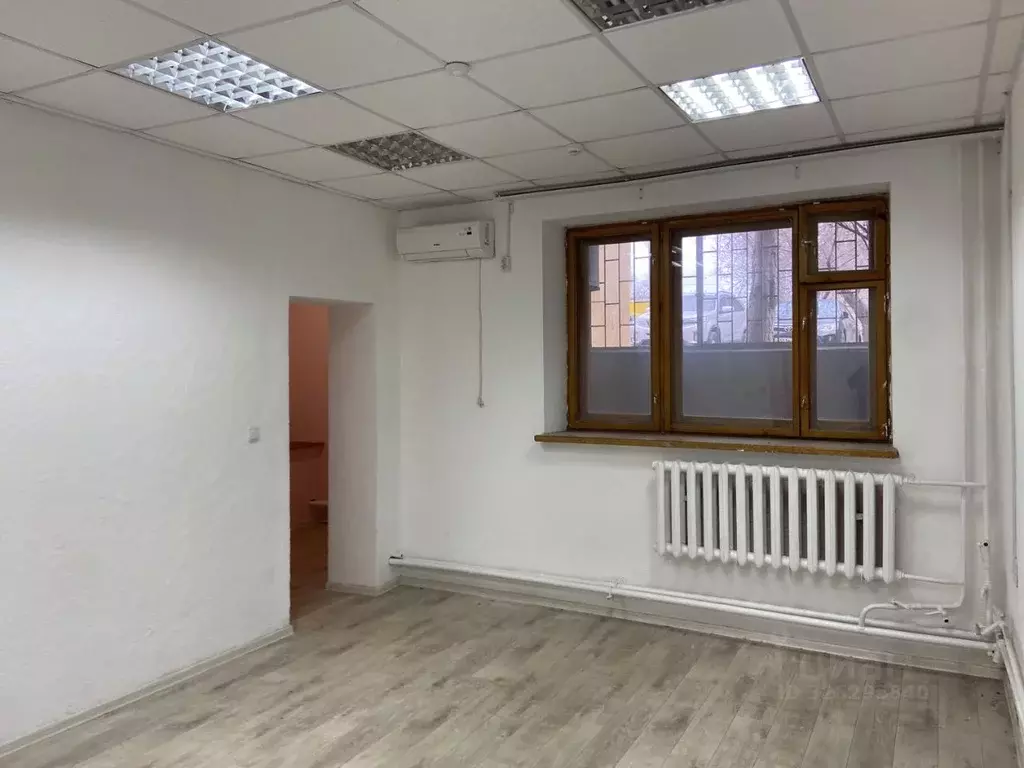 Помещение свободного назначения в Волгоградская область, Волгоград ул. ... - Фото 1