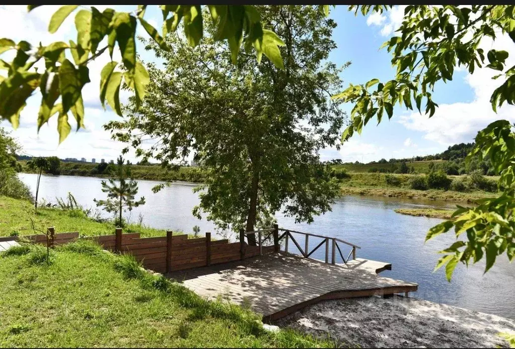 Участок в Московская область, Звенигород Одинцовский городской округ, ... - Фото 1