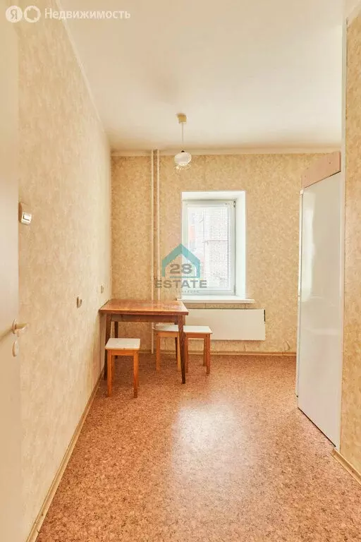 1-комнатная квартира: Гатчина, бульвар Авиаторов, 3к1 (39.6 м) - Фото 0