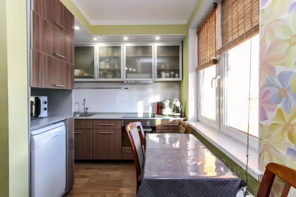 1-к кв. Тюменская область, Тюмень ул. Ю.-Р.Г. Эрвье, 24к1 (44.1 м) - Фото 1