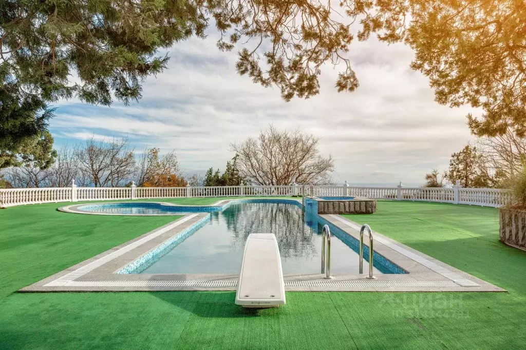 Дом в Крым, Ялта муниципальный округ, Никита пгт 50 (585 м) - Фото 1