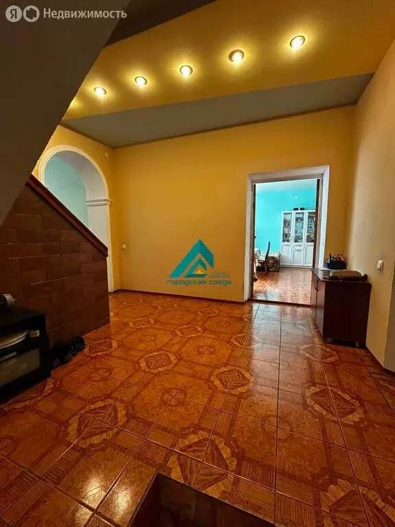 Дом в Оренбург, улица 9-я Линия, 22 (320 м) - Фото 2