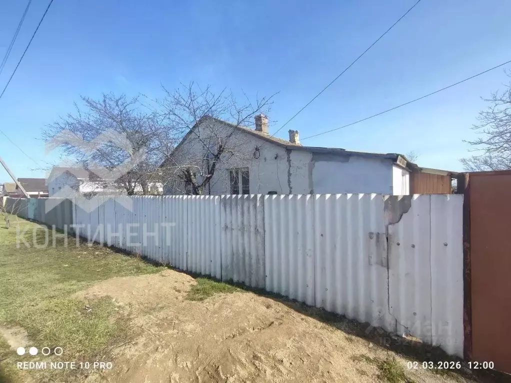 Дом в Крым, Сакский район, Воробьевское с/пос, с. Шишкино ул. Садовая, ... - Фото 2