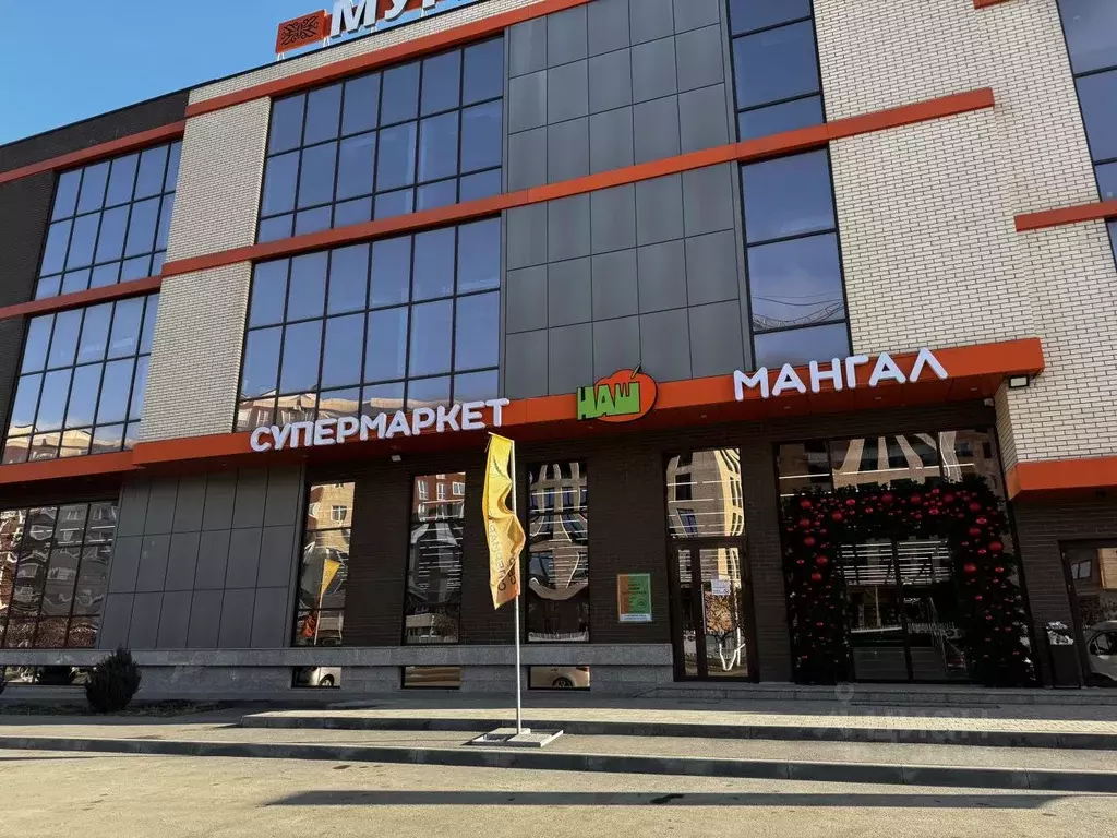 Торговая площадь в Северная Осетия, Владикавказ просп. Доватора, 200 ... - Фото 1