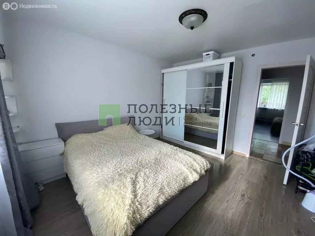 3-комнатная квартира: деревня Хохряки, улица Макаренко, 15А (78 м) - Фото 2