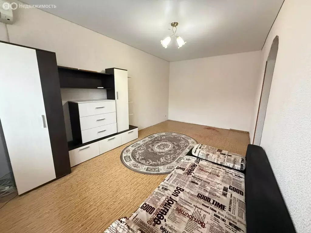 1-комнатная квартира: Астрахань, улица Ахшарумова, 54/41 (32.2 м) - Фото 2