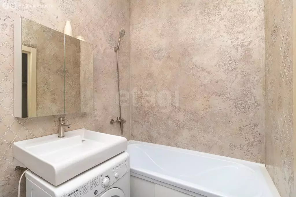 Квартира-студия: Тюмень, улица Вице-адмирала Воронцова, 5 (24.2 м) - Фото 2