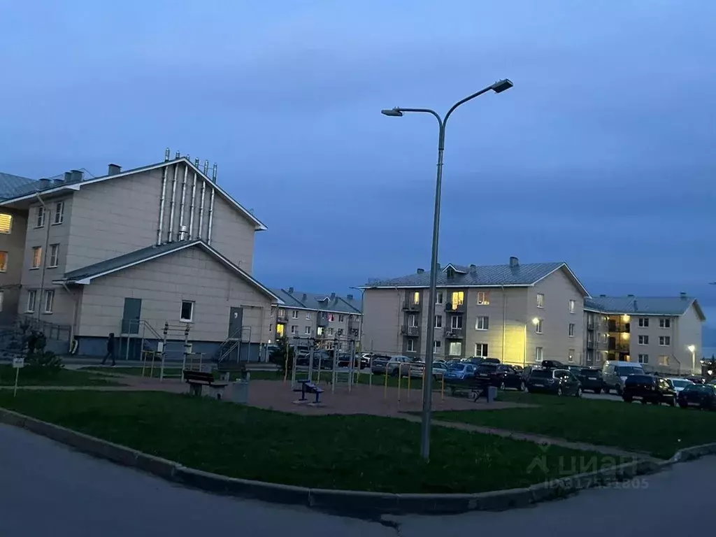 3-к кв. Ленинградская область, Тосненский район, Федоровское городское ... - Фото 0