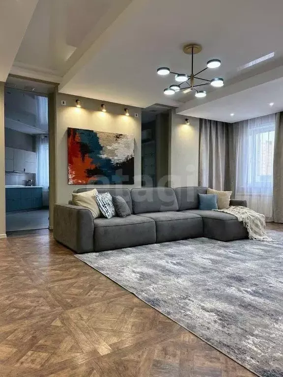 3-к кв. Новосибирская область, Новосибирск ул. Кирова, 44/2 (138.0 м) - Фото 1