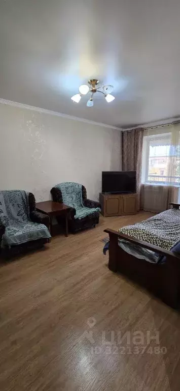 1-к кв. Астраханская область, Астрахань просп. Бумажников, 13 (31.9 м) - Фото 1