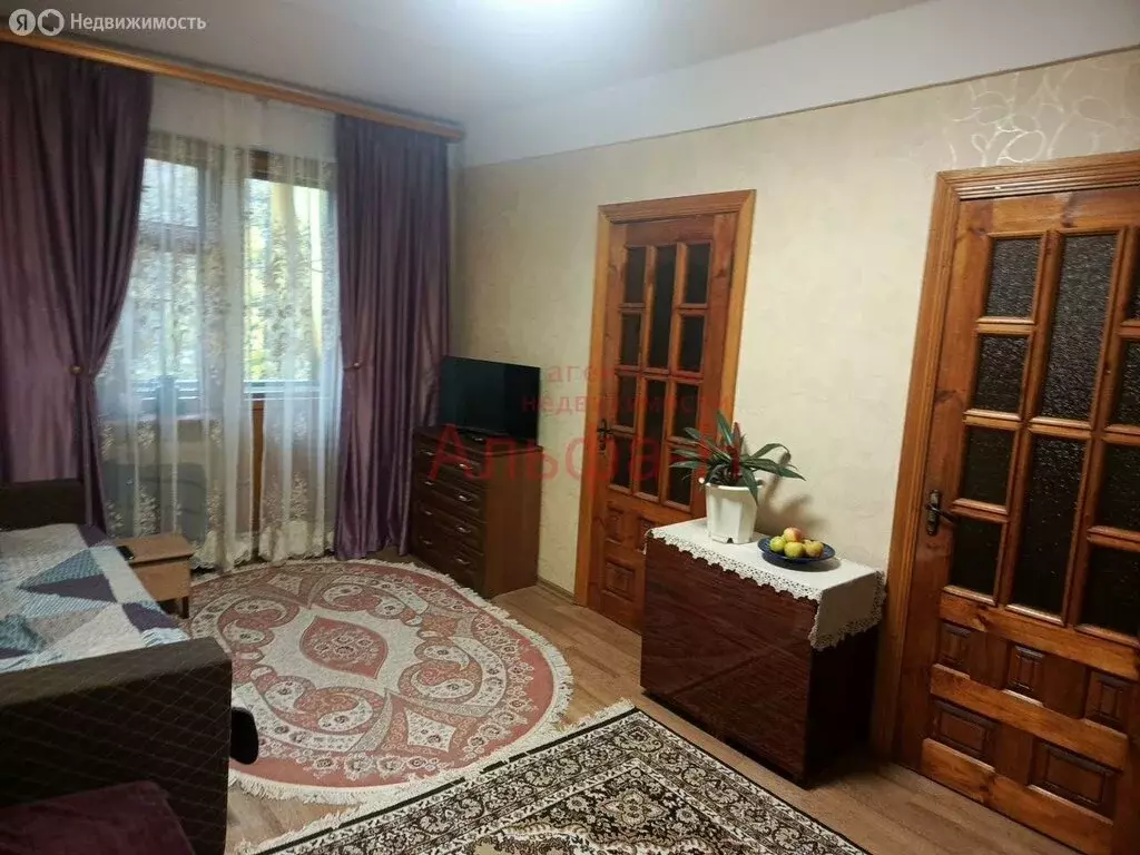 3-комнатная квартира: Ессентуки, улица Грибоедова, 36 (47.6 м) - Фото 0