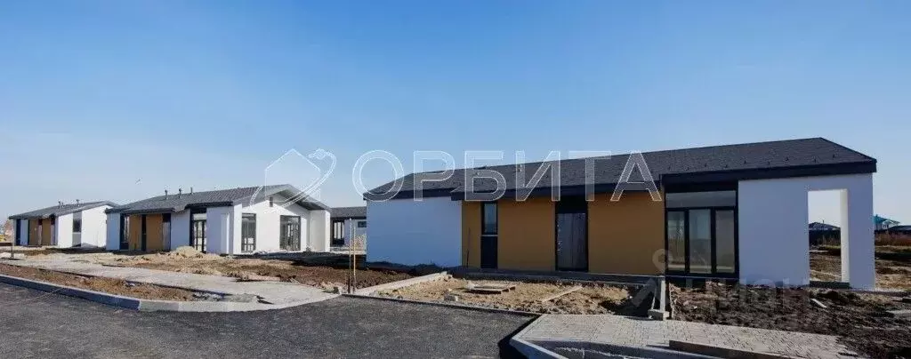 Дом в Тюменская область, Тюменский муниципальный округ, с. Ембаево  ... - Фото 2