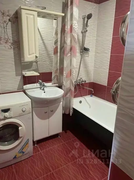 2-к кв. Иркутская область, Иркутск ул. Лермонтова, 275/3 (68.0 м) - Фото 1