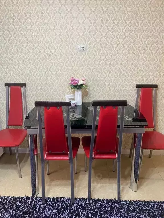 2-к кв. Дагестан, Каспийск просп. Акулиничева, 15А (60.0 м) - Фото 1