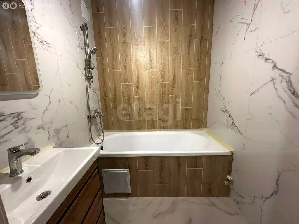 1-комнатная квартира: Тверь, Оснабрюкская улица, 4к2 (43.6 м) - Фото 1