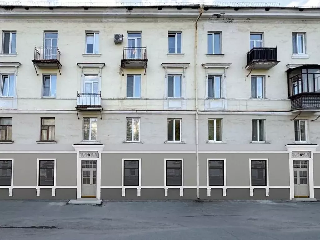 Торговая площадь в Свердловская область, Новоуральск ул. Ленина, 90 ... - Фото 1
