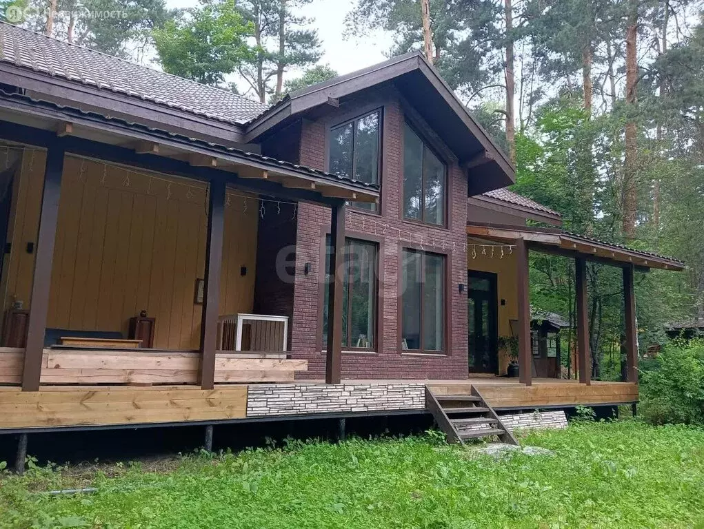 Дом в Кратово, улица Софьи Перовской (180 м) - Фото 0