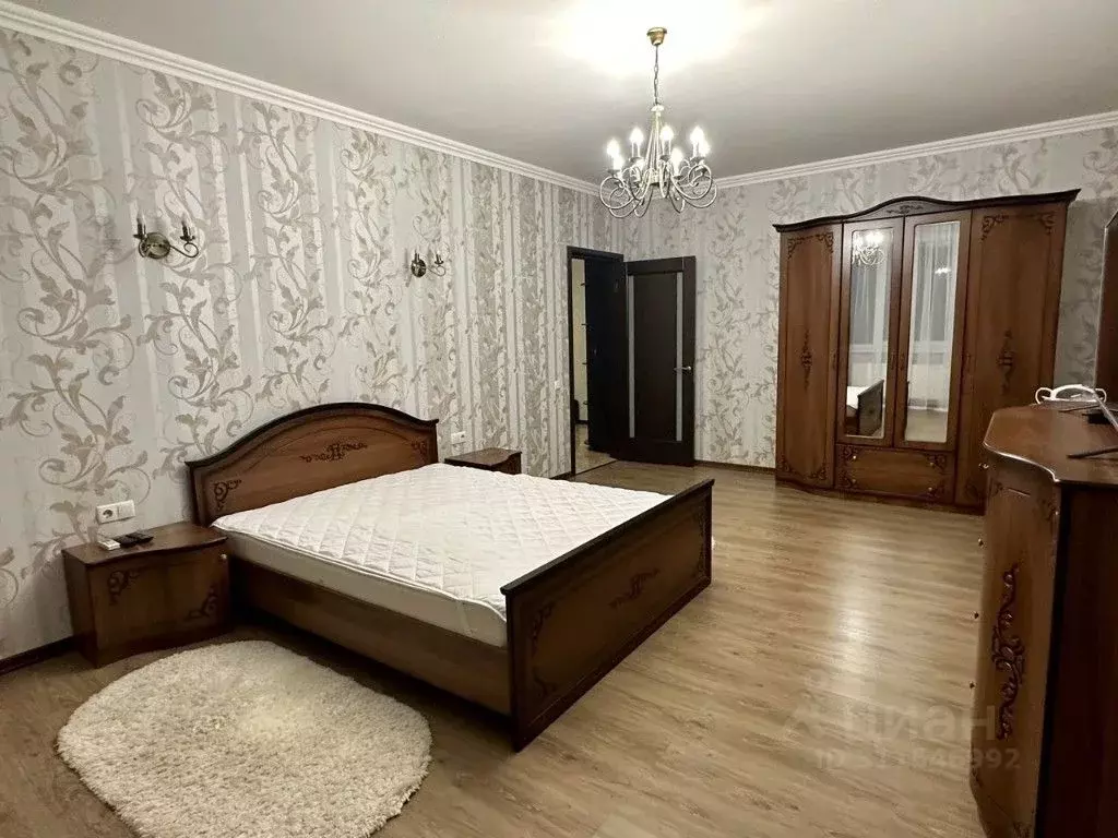 2-к кв. Крым, Симферополь ул. Смольная, 25А (80.0 м) - Фото 1