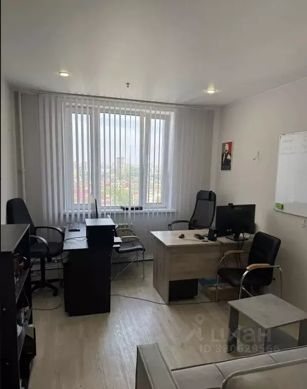 Офис в Новосибирская область, Новосибирск ул. Кирова, 113/2 (20 м) - Фото 2