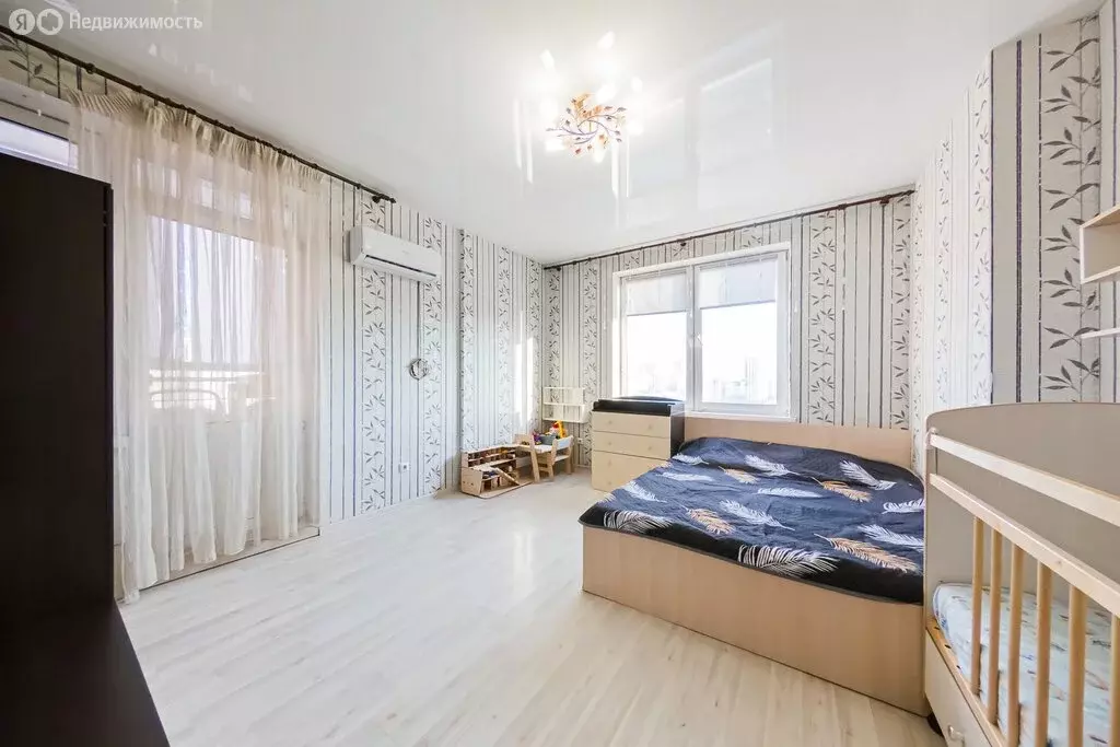 1-комнатная квартира: Екатеринбург, улица Павла Шаманова, 50 (41 м) - Фото 1