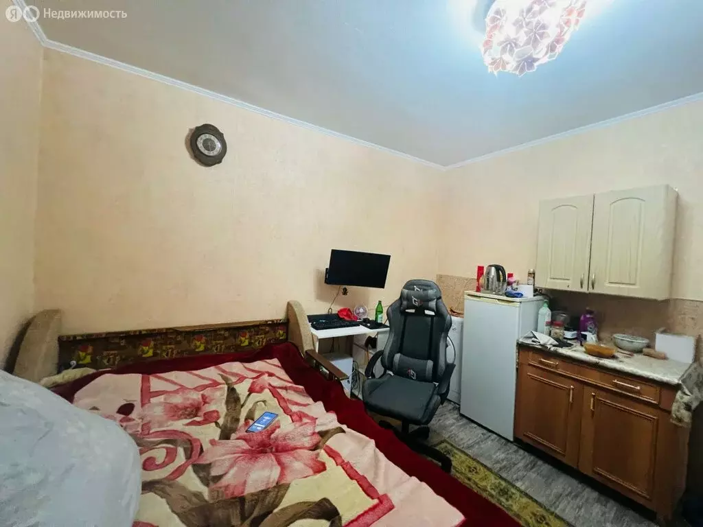 1к в 2-комнатной квартире (12 м) - Фото 0