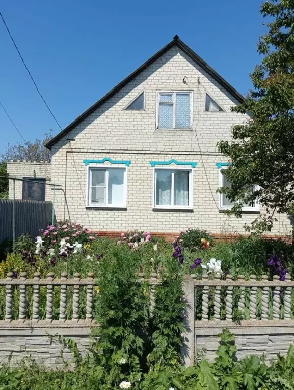 Дом в Белгородская область, Грайворонский муниципальный округ, с. ... - Фото 1