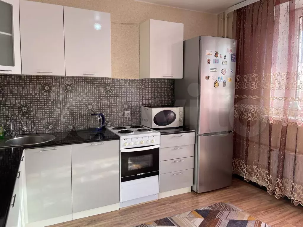 1-к. квартира, 40 м, 9/18 эт. - Фото 0