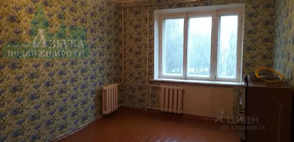 Комната Смоленская область, Смоленск ул. Попова, 38Ак2 (17.3 м) - Фото 1