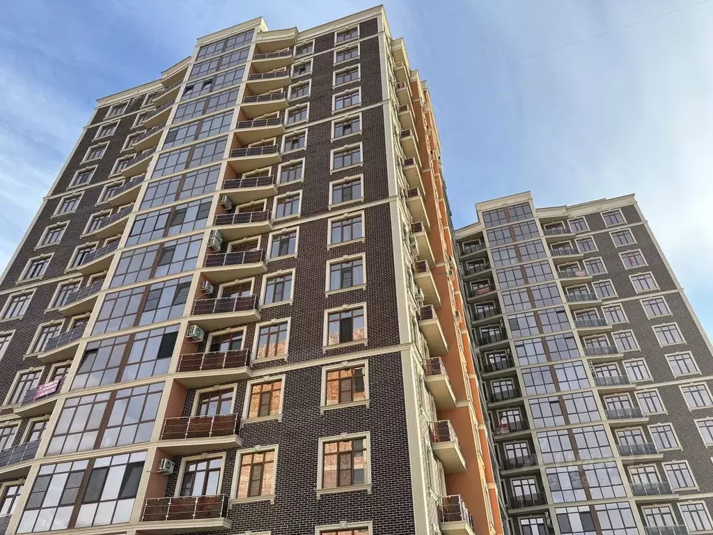 4-к кв. Кабардино-Балкария, Нальчик ул. Тлостанова, 16 (143.8 м) - Фото 1