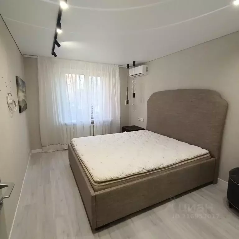 3-к кв. Ульяновская область, Ульяновск ул. Кобозева, 18 (83.0 м) - Фото 0