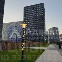 2-к кв. Тюменская область, Тюмень ул. Тимофея Чаркова, 87 (45.0 м) - Фото 1