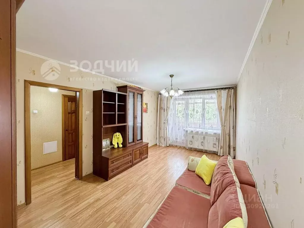 1-к кв. Чувашия, Чебоксары ул. Короленко, 22к1 (32.3 м) - Фото 1