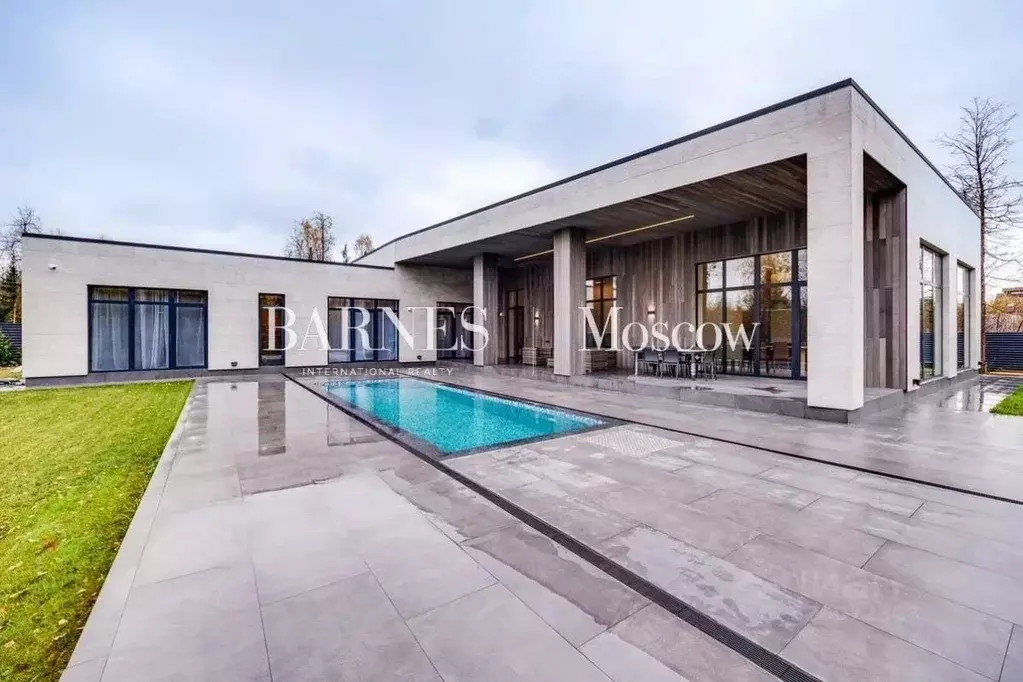 Коттедж в Московская область, Одинцовский городской округ, д. Сивково, ... - Фото 1