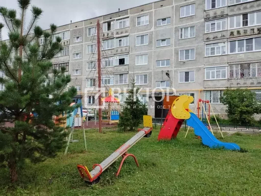 3-к кв. Ивановская область, Вичуга ул. Володарского, 102 (63.0 м) - Фото 0