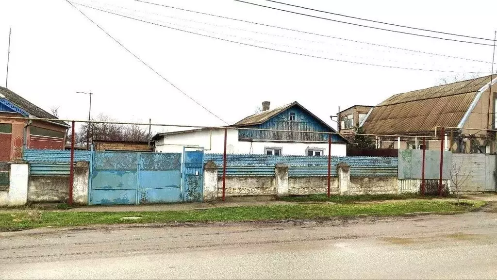 Дом в Октябрьское, улица Карла Маркса (65.2 м) - Фото 0