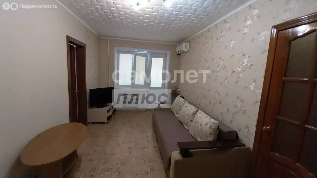 2-комнатная квартира: Астрахань, улица Софьи Перовской, 77к1 (40 м) - Фото 0