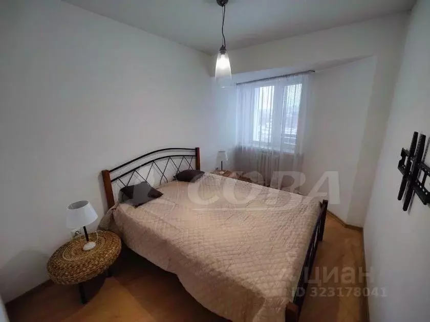 2-к кв. Тюменская область, Тюмень ул. Грибоедова, 6к1 (60.0 м) - Фото 0